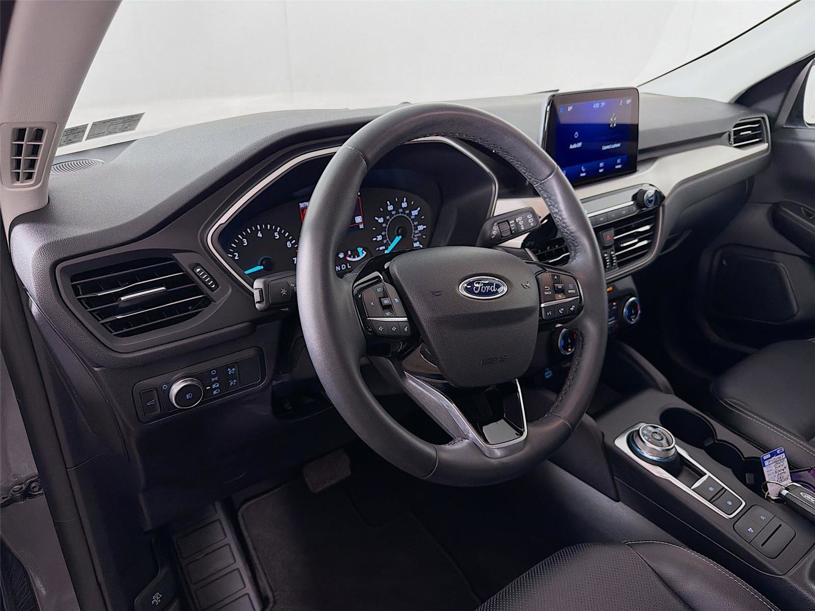 Used 2022 Ford Escape SEL AWD/4WD image 16