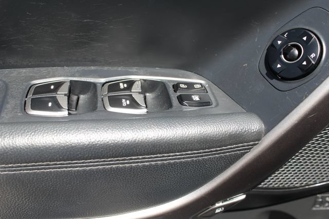 Used 2016 Hyundai Santa Fe Sport AWD/4WD image 38