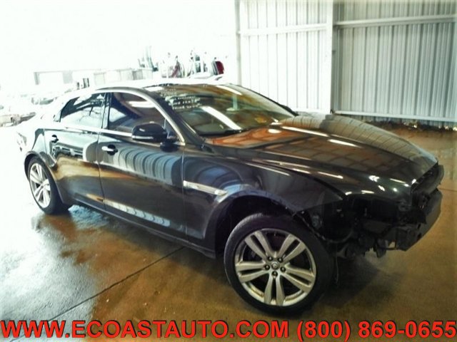 Used 2011 Jaguar XJ L RWD image 3