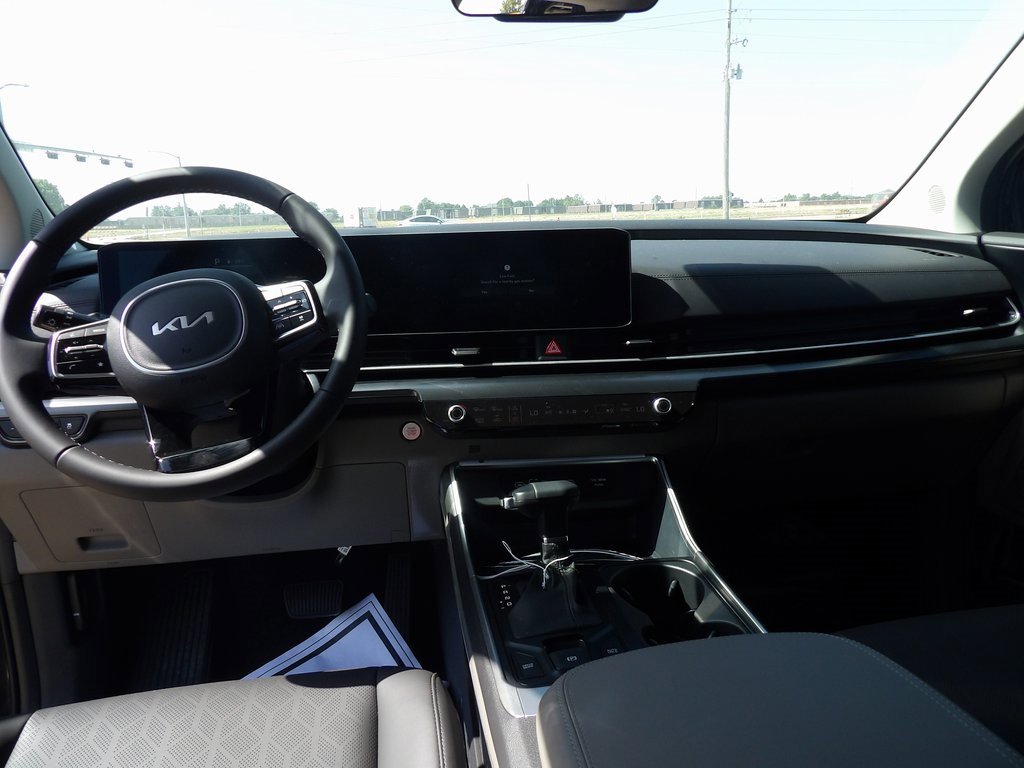 New 2026 Kia Carnival image 11