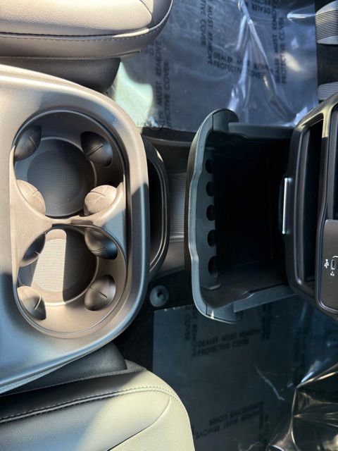 New 2026 Chrysler Pacifica Select image 24