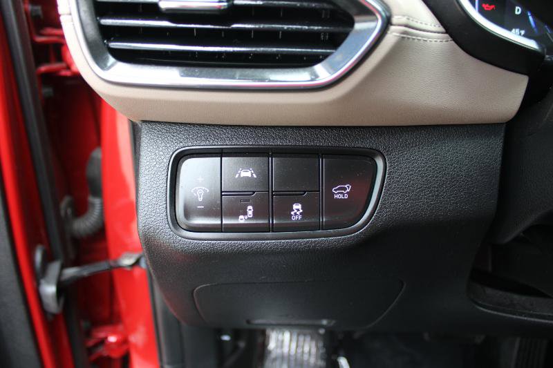 Used 2019 Hyundai Santa Fe Ultimate 2.0T Auto FWD w/ Cargo Package image 29