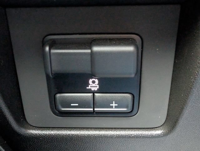 Used 2023 Chevrolet Colorado Trail Boss w/ LPO, Skid Plate Package AWD/4WD image 25