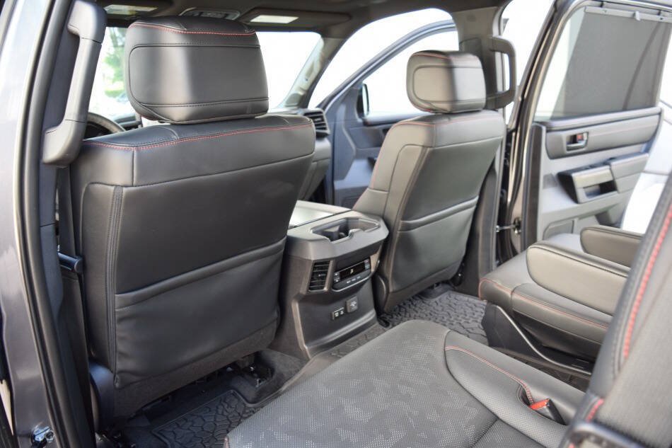 Used 2025 Toyota Sequoia TRD Pro AWD/4WD image 42