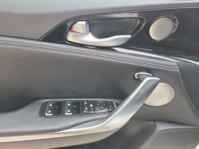 Used 2022 Kia Stinger GT-Line w/ Sun & Sound Package RWD image 12