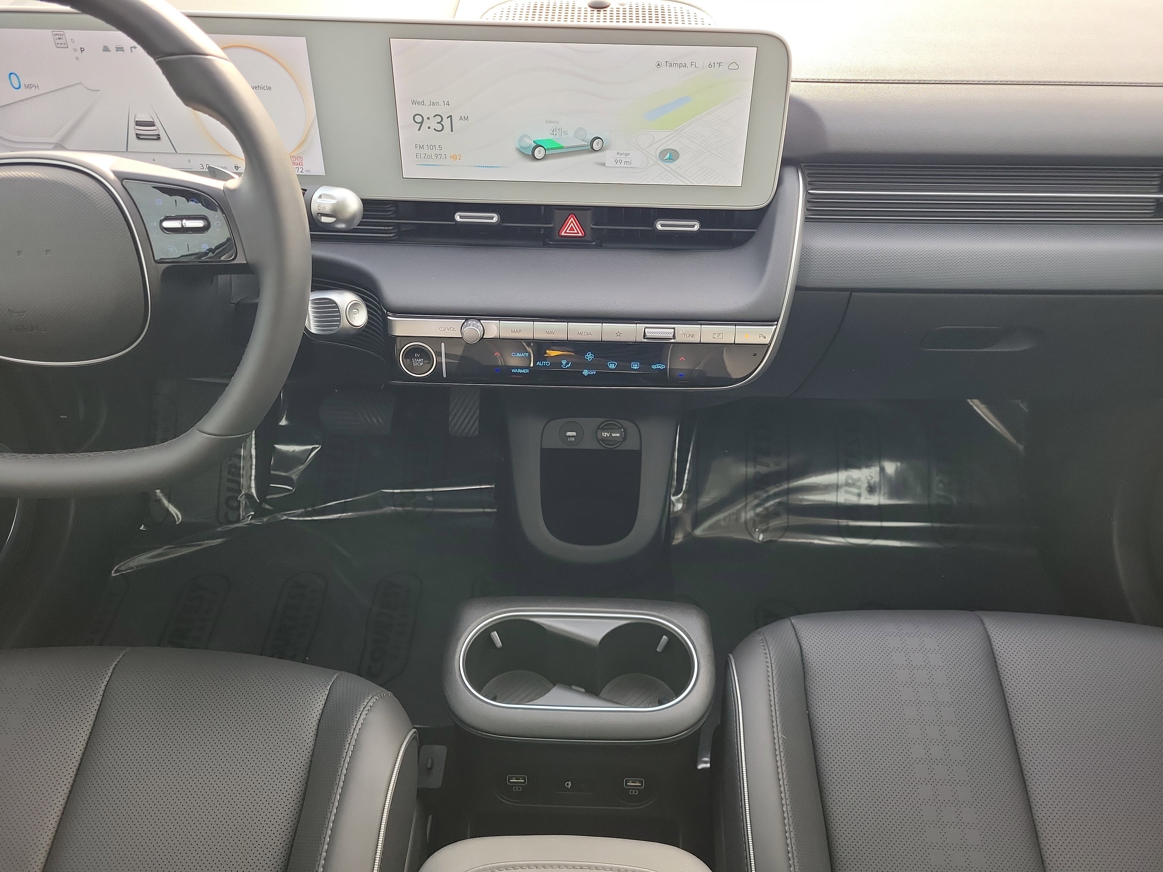 Certified 2023 Hyundai Ioniq 5 Limited w/ Cargo Package image 18