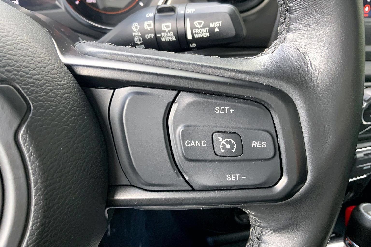 Certified 2022 Jeep Wrangler Sport AWD/4WD image 21