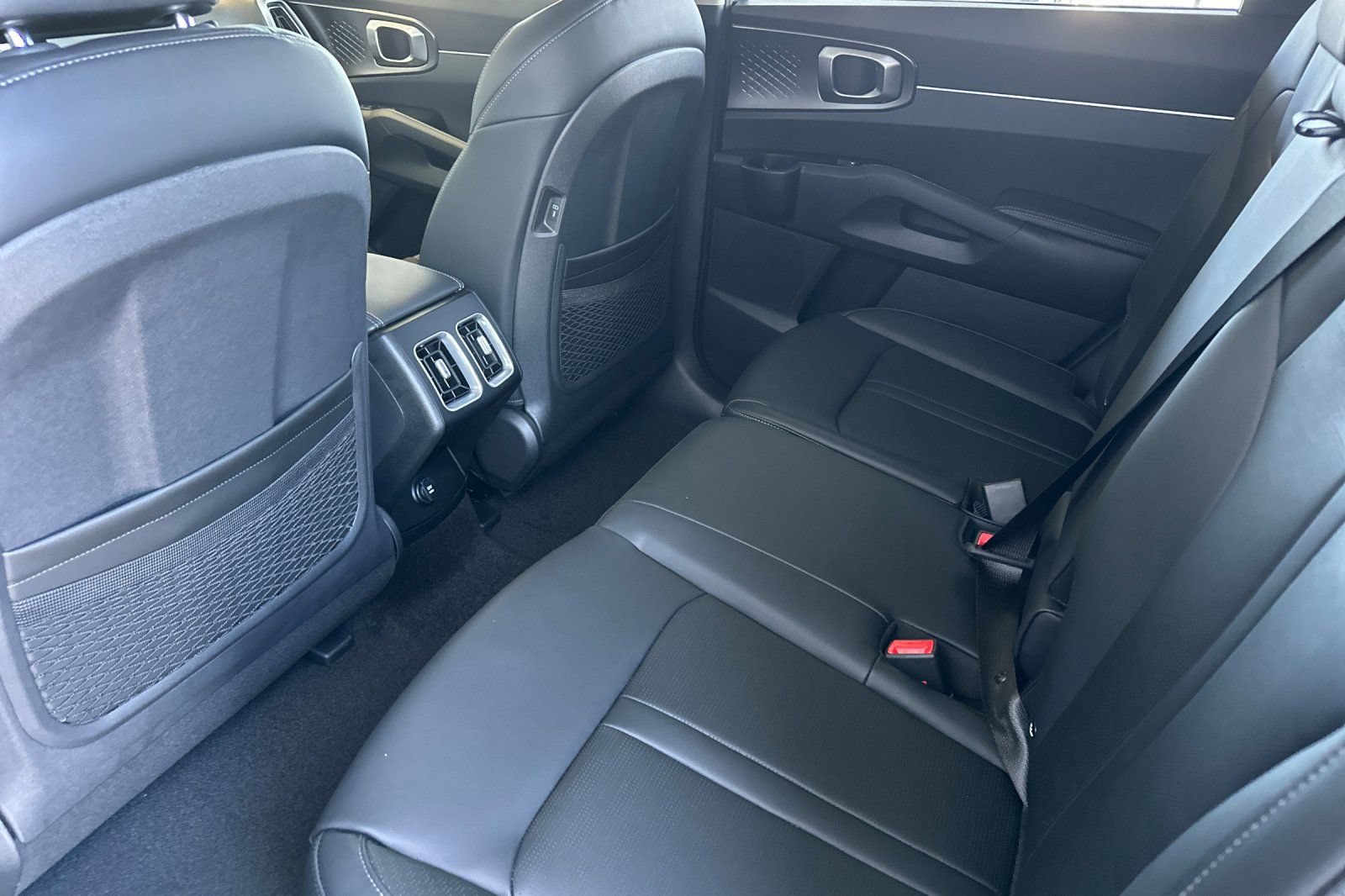 New 2026 Kia Sorento EX AWD/4WD image 12