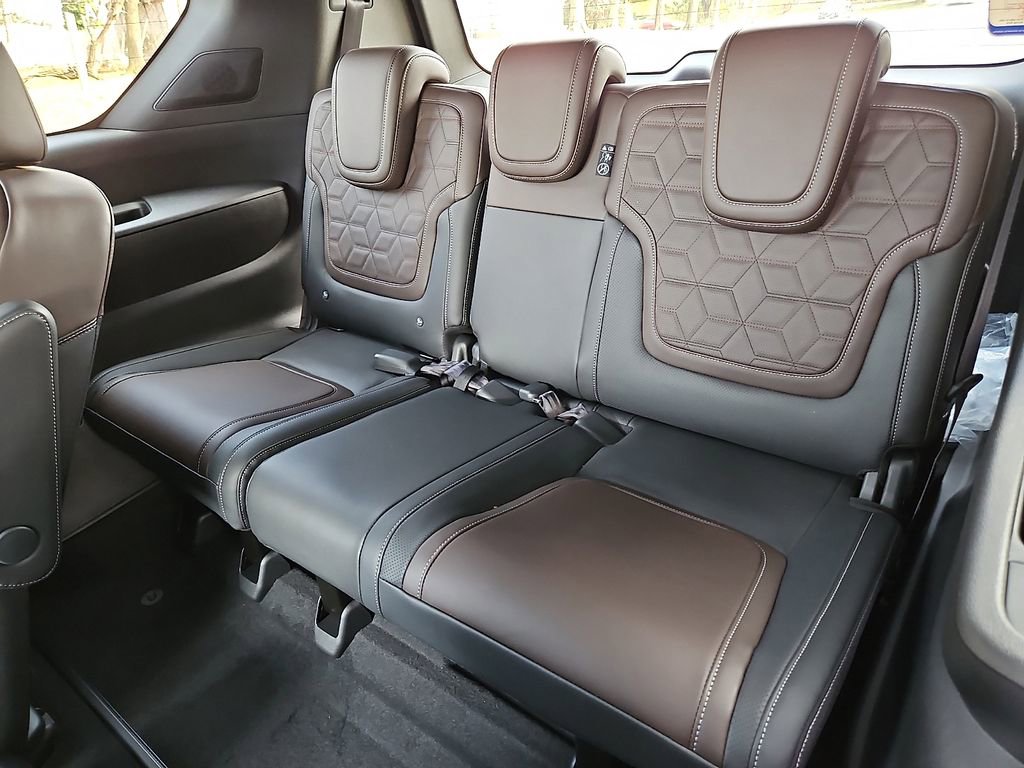 New 2026 Nissan Armada Platinum image 10