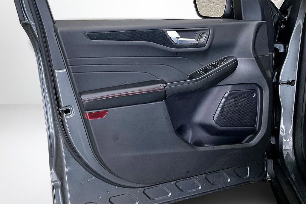 Used 2024 Ford Escape ST-Line Select image 20