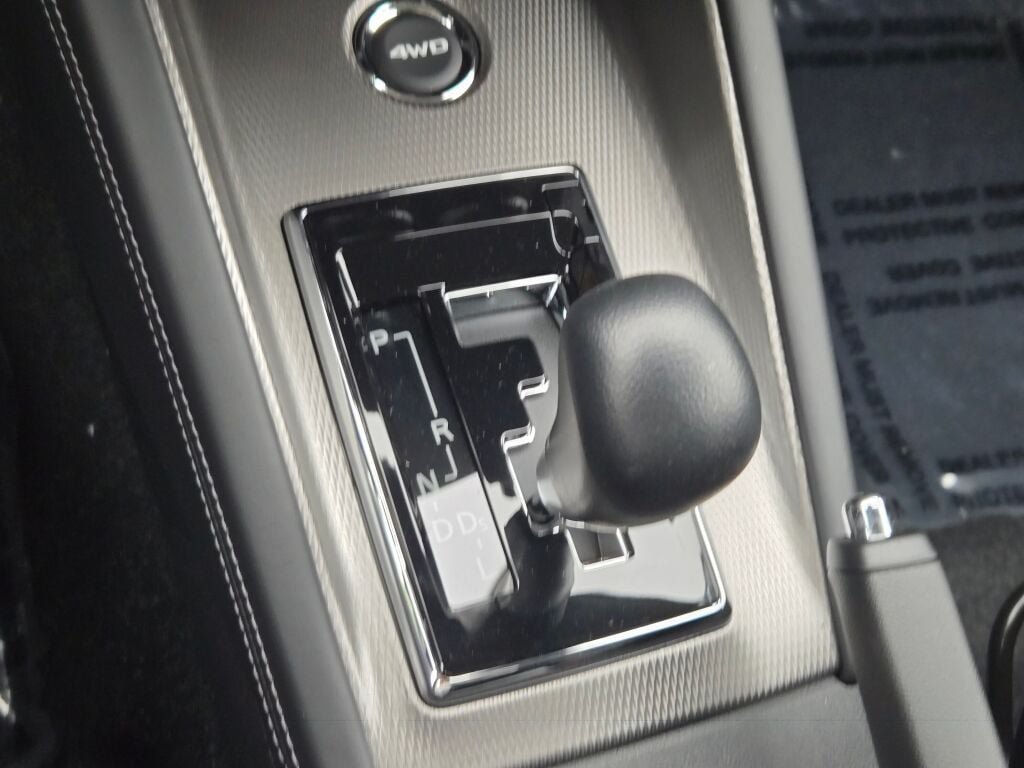 New 2027 Mitsubishi Outlander Sport ES AWD/4WD image 18
