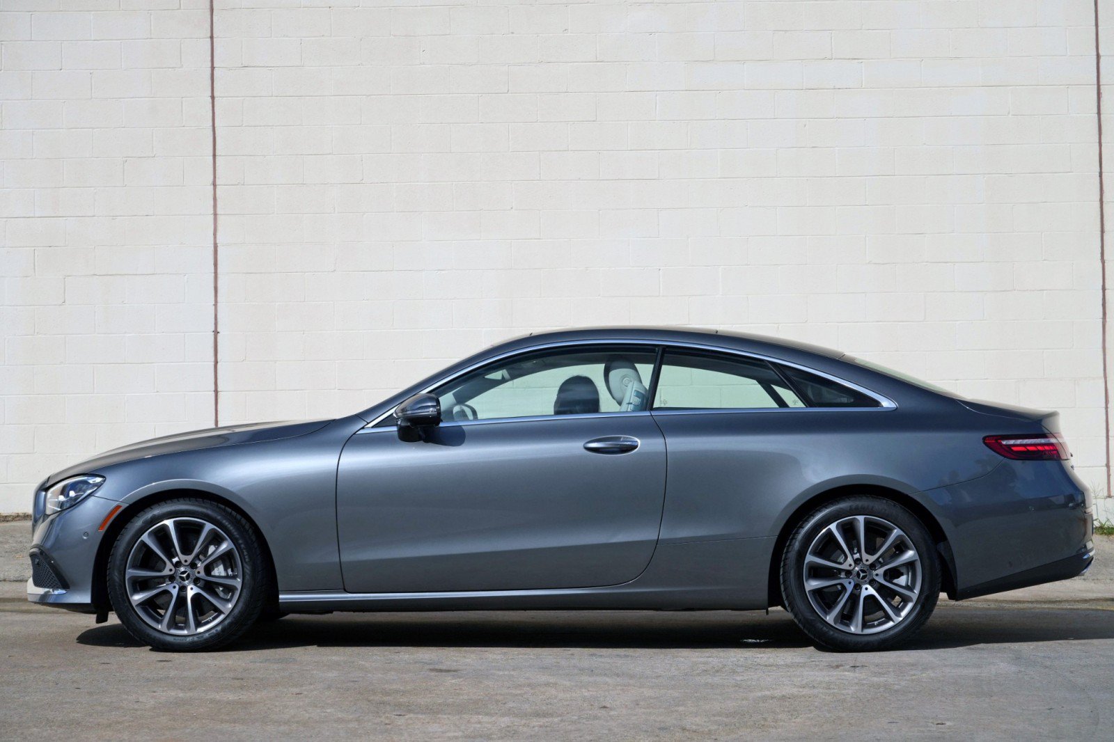 Used 2023 Mercedes-Benz E 450 Coupe image 9
