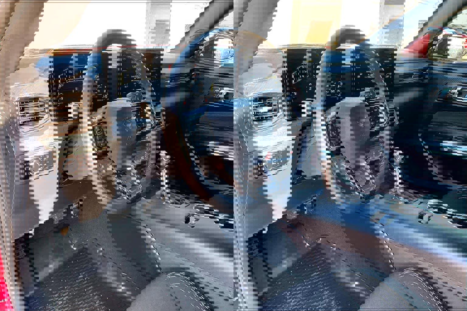 Used 2024 Ford Mustang Coupe image 15