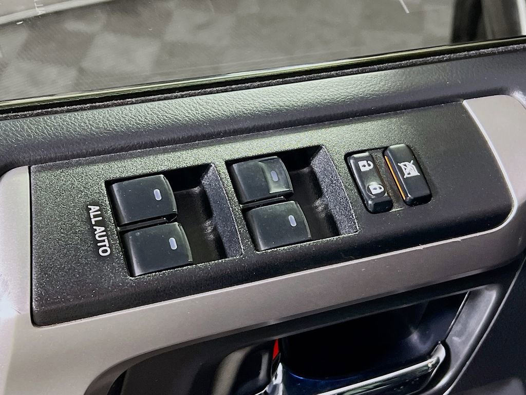 Certified 2022 Toyota 4Runner Limited AWD/4WD image 17