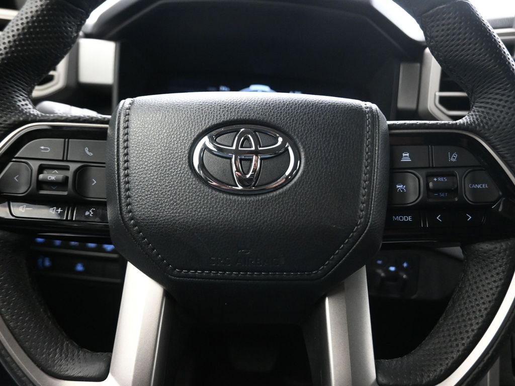 Used 2024 Toyota Tundra Limited image 7