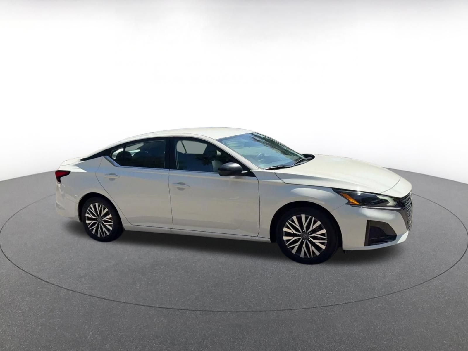 Used 2026 Nissan Altima 2.5 SV FWD video 2
