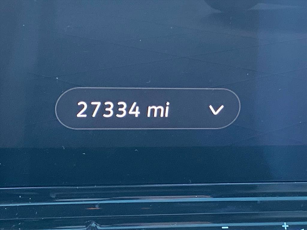 Certified 2022 Volkswagen ID.4 Pro S image 17