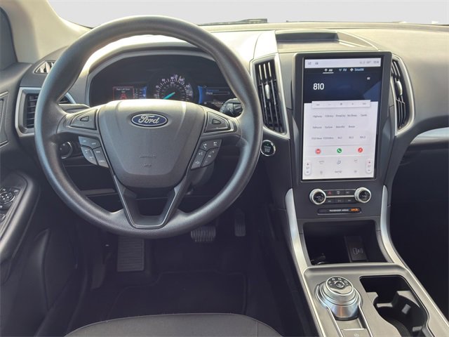 Used 2024 Ford Edge SE w/ Black Appearance Package image 15