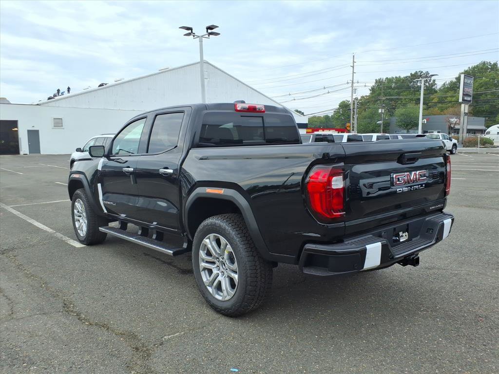 New 2026 GMC Canyon Denali image 4