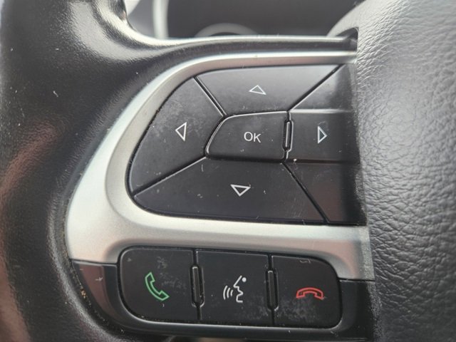 Used 2020 Jeep Compass Limited image 33