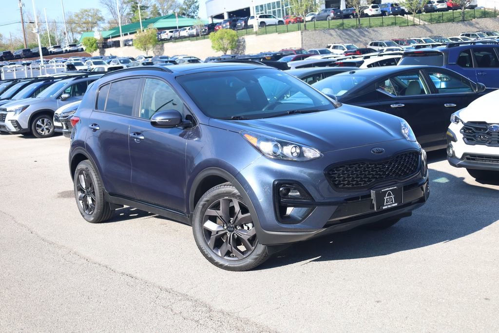 Used 2022 Kia Sportage Nightfall Edition AWD/4WD image 2