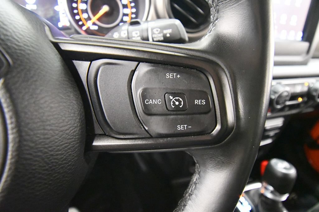 Used 2018 Jeep Wrangler Unlimited Sport S AWD/4WD image 20