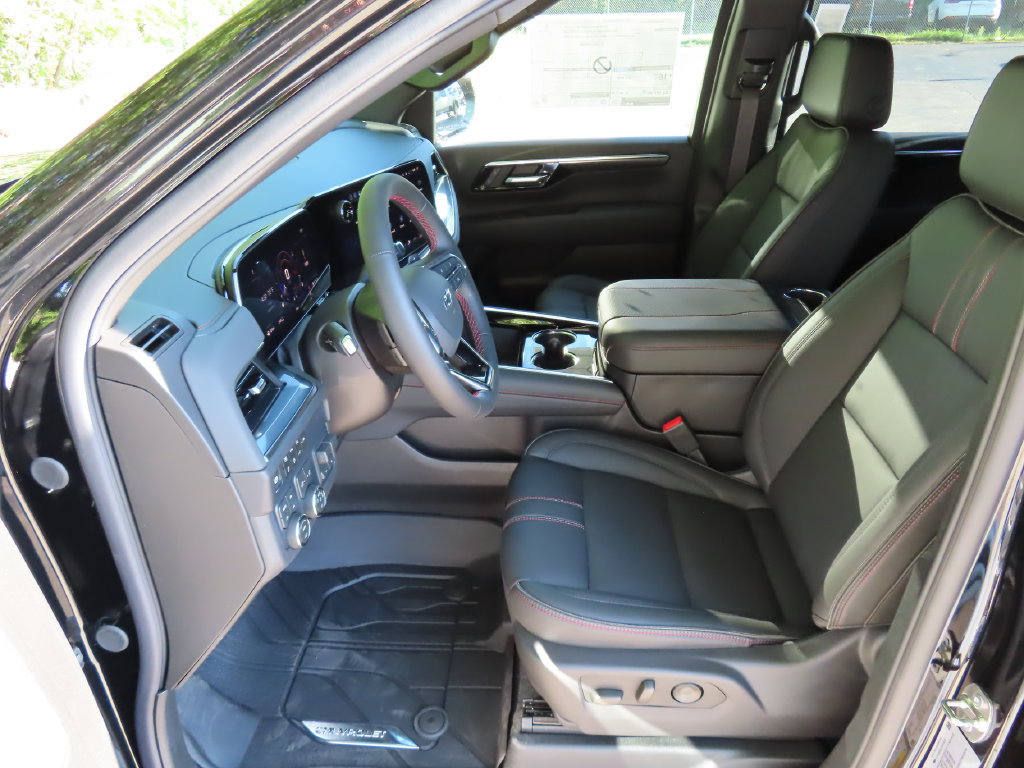 New 2026 Chevrolet Suburban RST AWD/4WD image 25