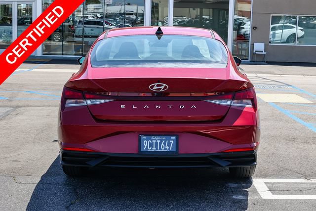 Certified 2022 Hyundai Elantra SEL FWD image 5