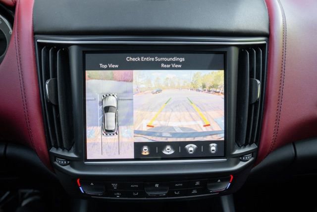 Used 2022 Maserati Levante Modena image 39