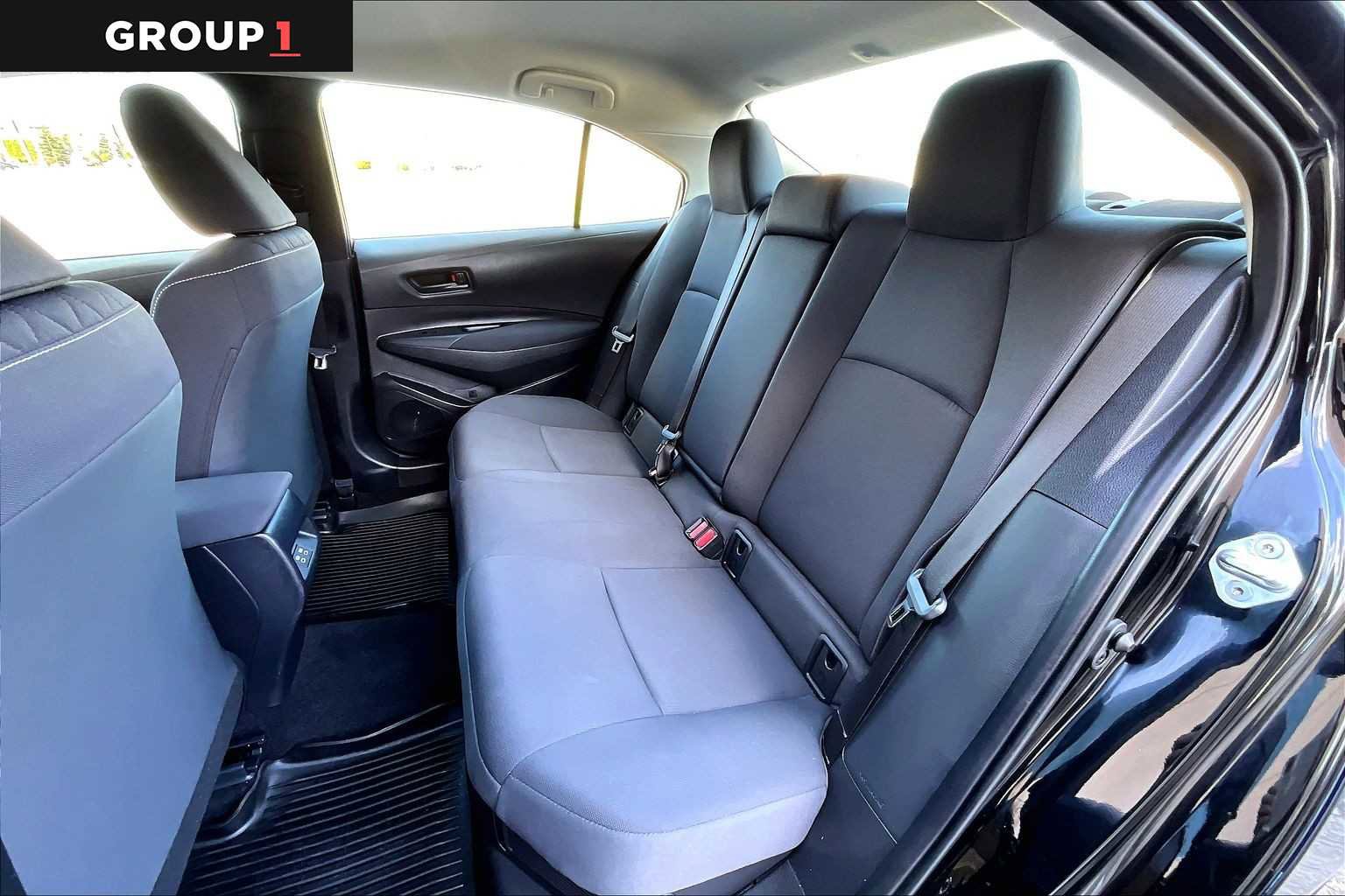 Used 2023 Toyota Corolla LE w/ LE Convenience Package image 21