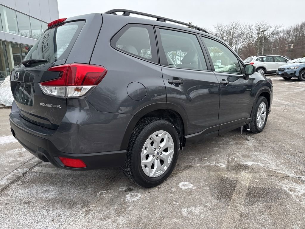 Used 2022 Subaru Forester image 4