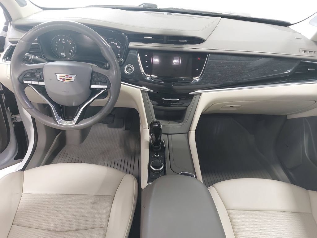 Used 2021 Cadillac XT6 Premium Luxury AWD/4WD image 9