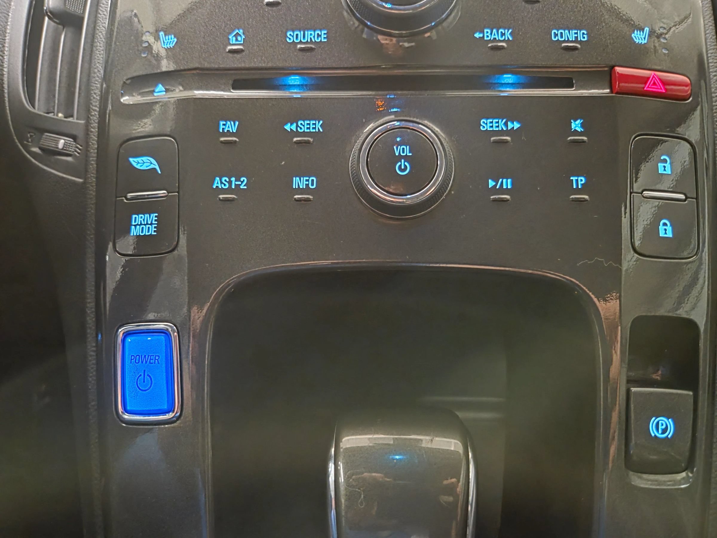 Used 2014 Chevrolet Volt Premium w/ Premium Trim Package FWD image 28