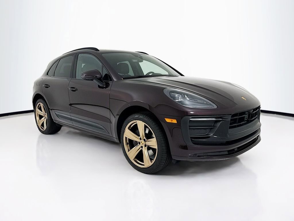 Certified 2023 Porsche Macan Turbo image 9