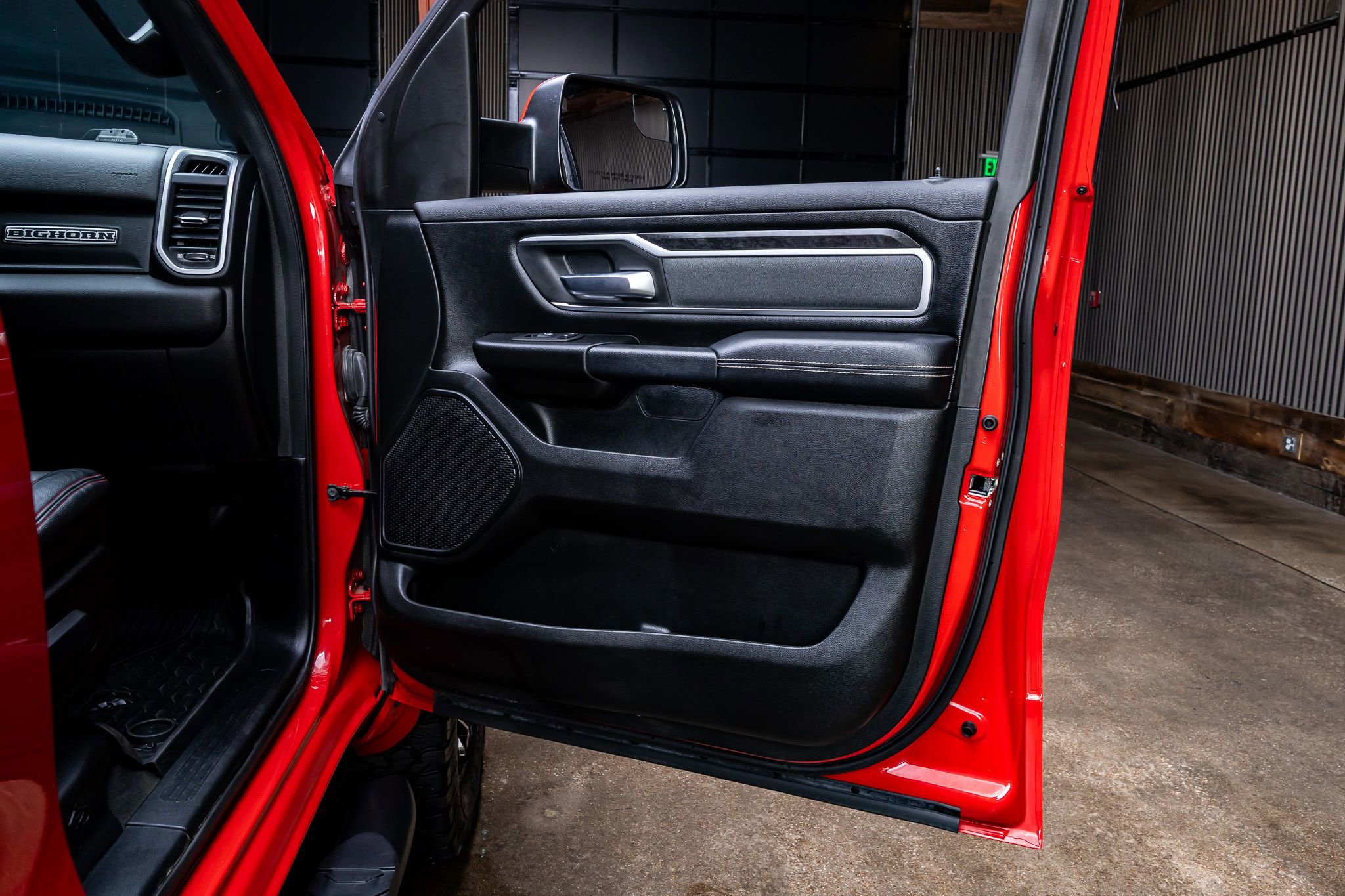 Used 2022 RAM 1500 Big Horn AWD/4WD image 36