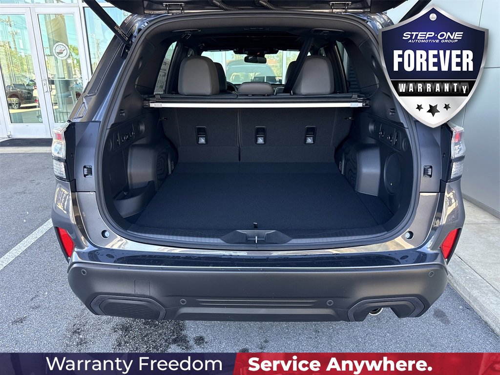 New 2025 Subaru Forester Limited image 32