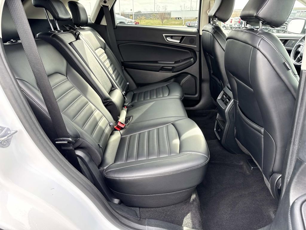 Used 2024 Ford Edge SEL AWD/4WD image 20