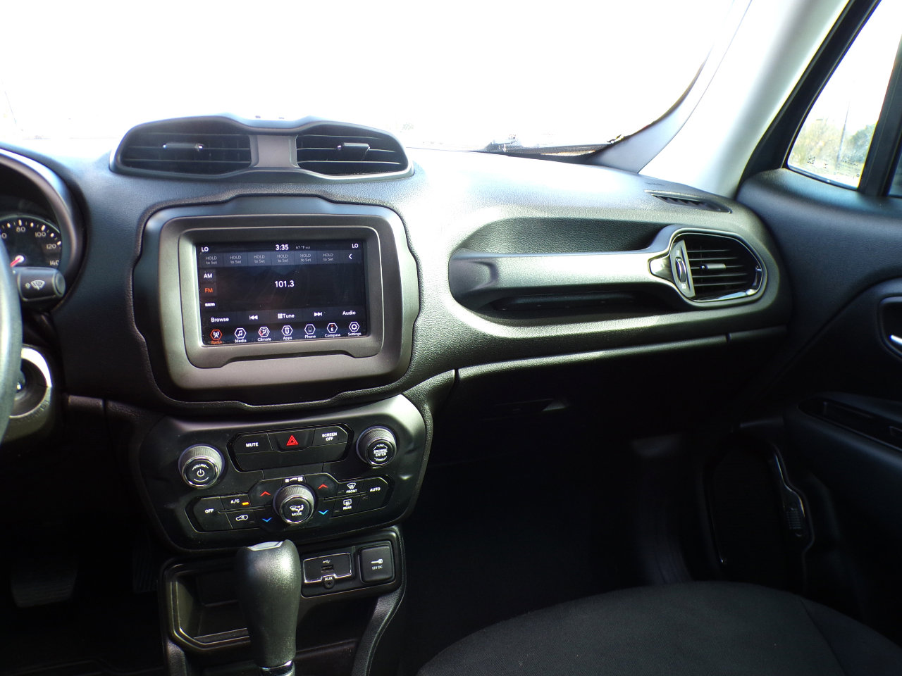 Used 2020 Jeep Renegade Altitude image 14