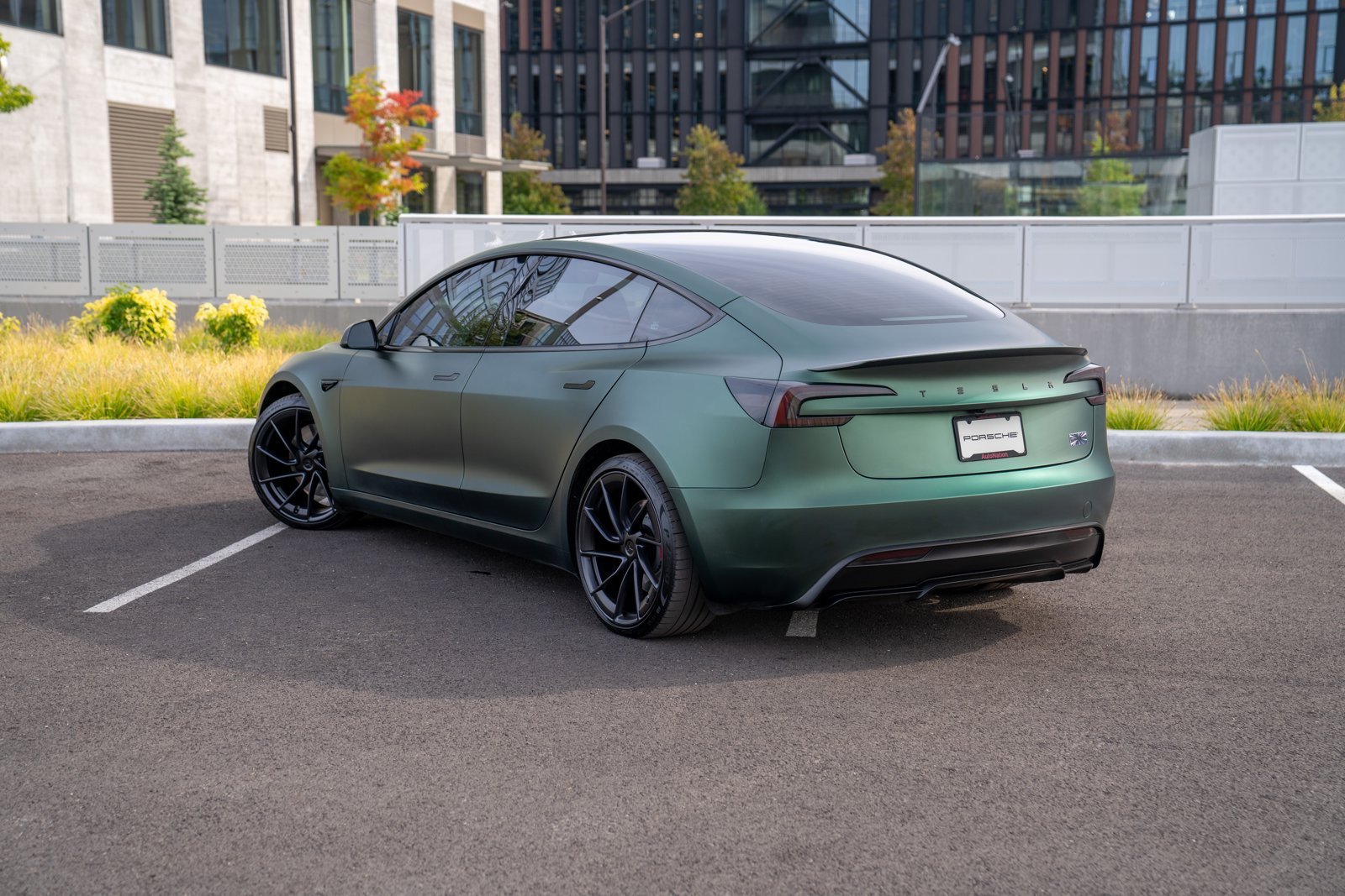 Used 2024 Tesla Model 3 Performance AWD/4WD image 3