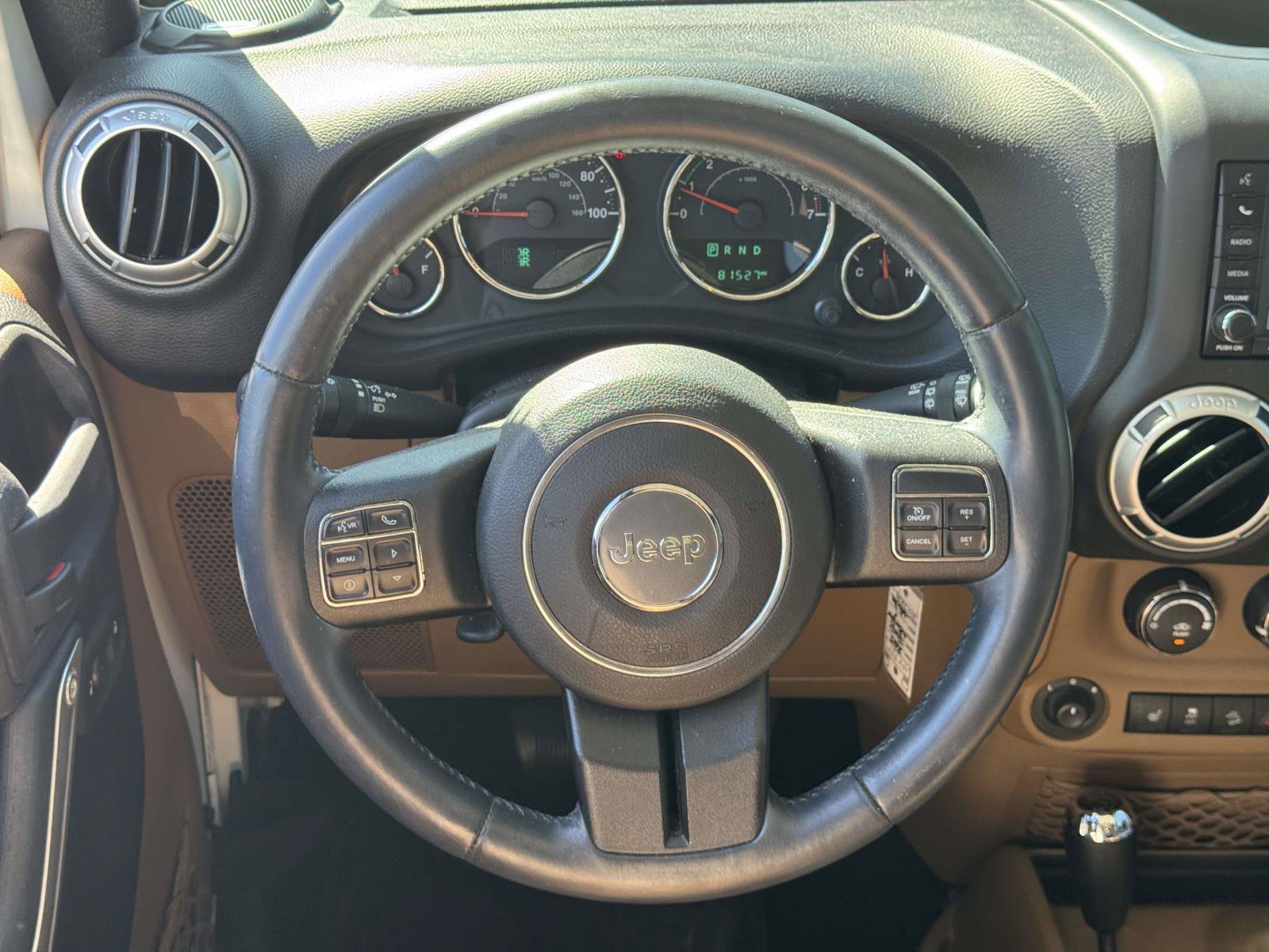 Used 2015 Jeep Wrangler Unlimited Sahara w/ Max Tow Package AWD/4WD image 12