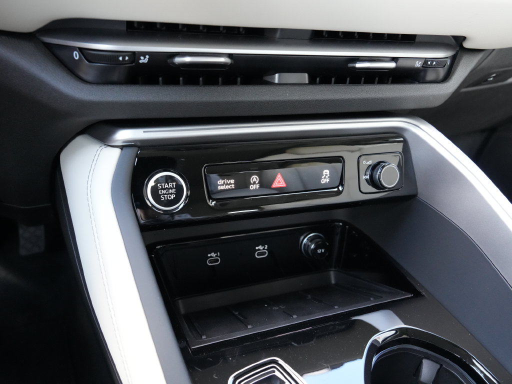 New 2026 Audi Q5 Premium Plus AWD/4WD image 18