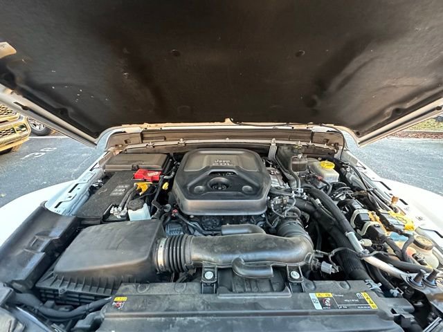 Used 2022 Jeep Wrangler Unlimited Rubicon w/ LED Lighting Group image 16