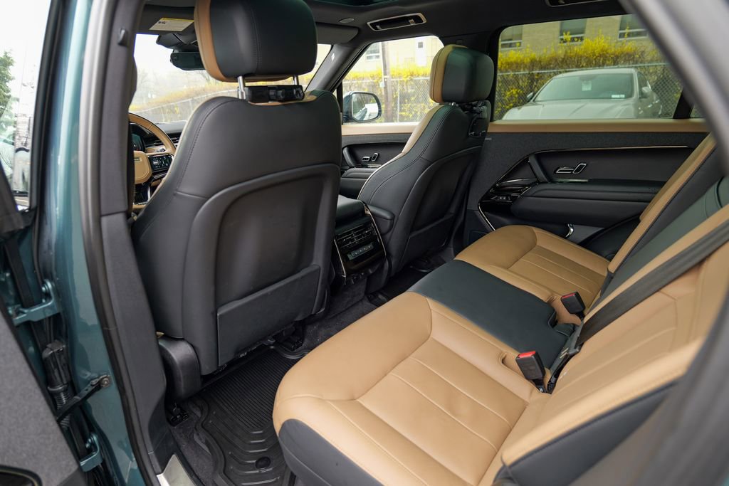 Used 2023 Land Rover Range Rover Sport SE Dynamic AWD/4WD image 28