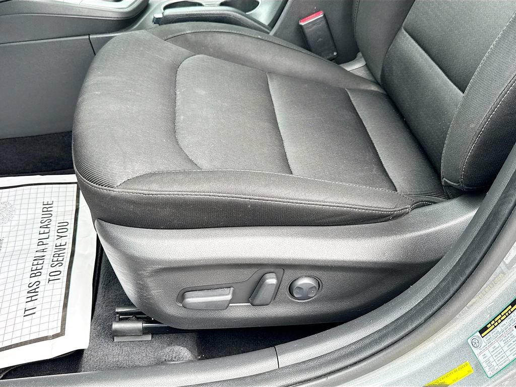 Used 2017 Hyundai Elantra Value Edition w/ Cargo Package FWD image 20