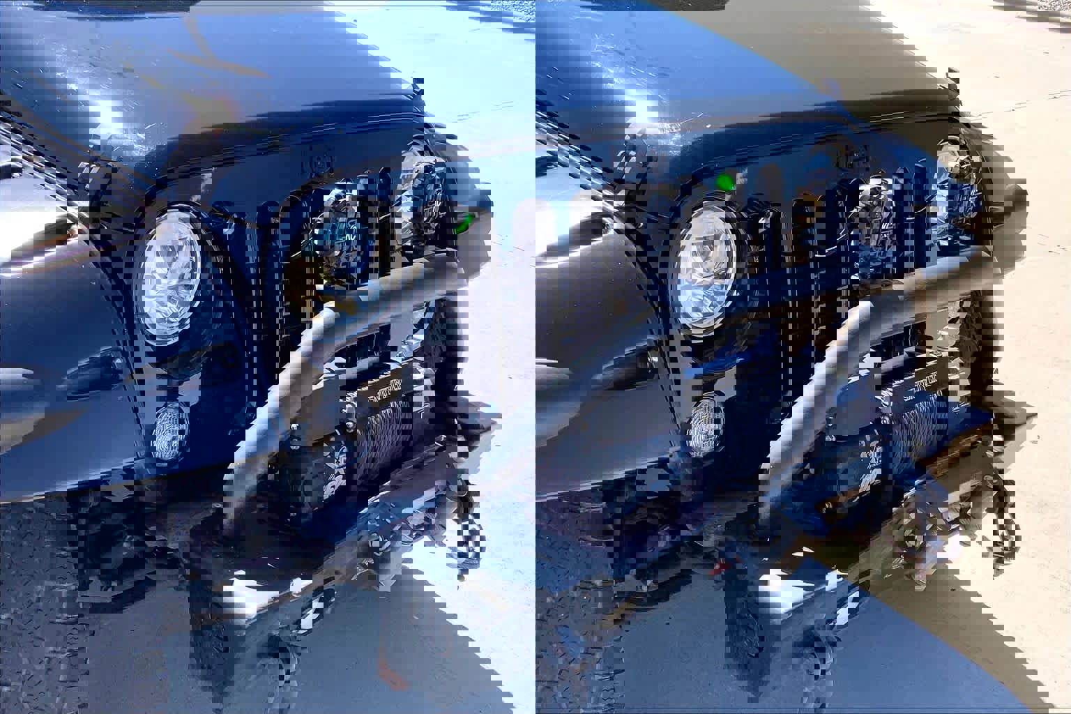 Used 2015 Jeep Wrangler Willys Wheeler image 27