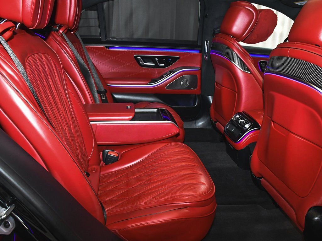 Used 2025 Mercedes-Benz S 63 AMG S w/ AMG Night Package image 65