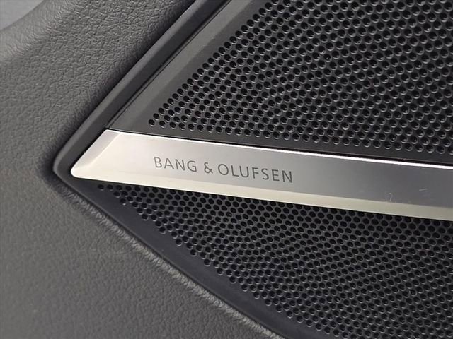 Used 2020 Audi A8 L 3.0T w/ Executive Package image 16