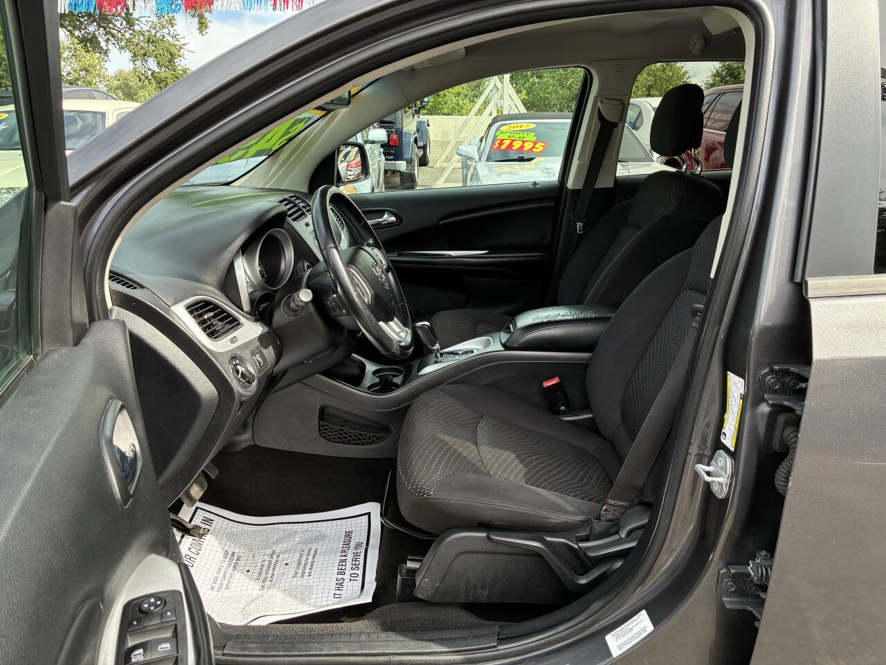 Used 2014 Dodge Journey SE w/ Flexible Seating Group FWD image 3