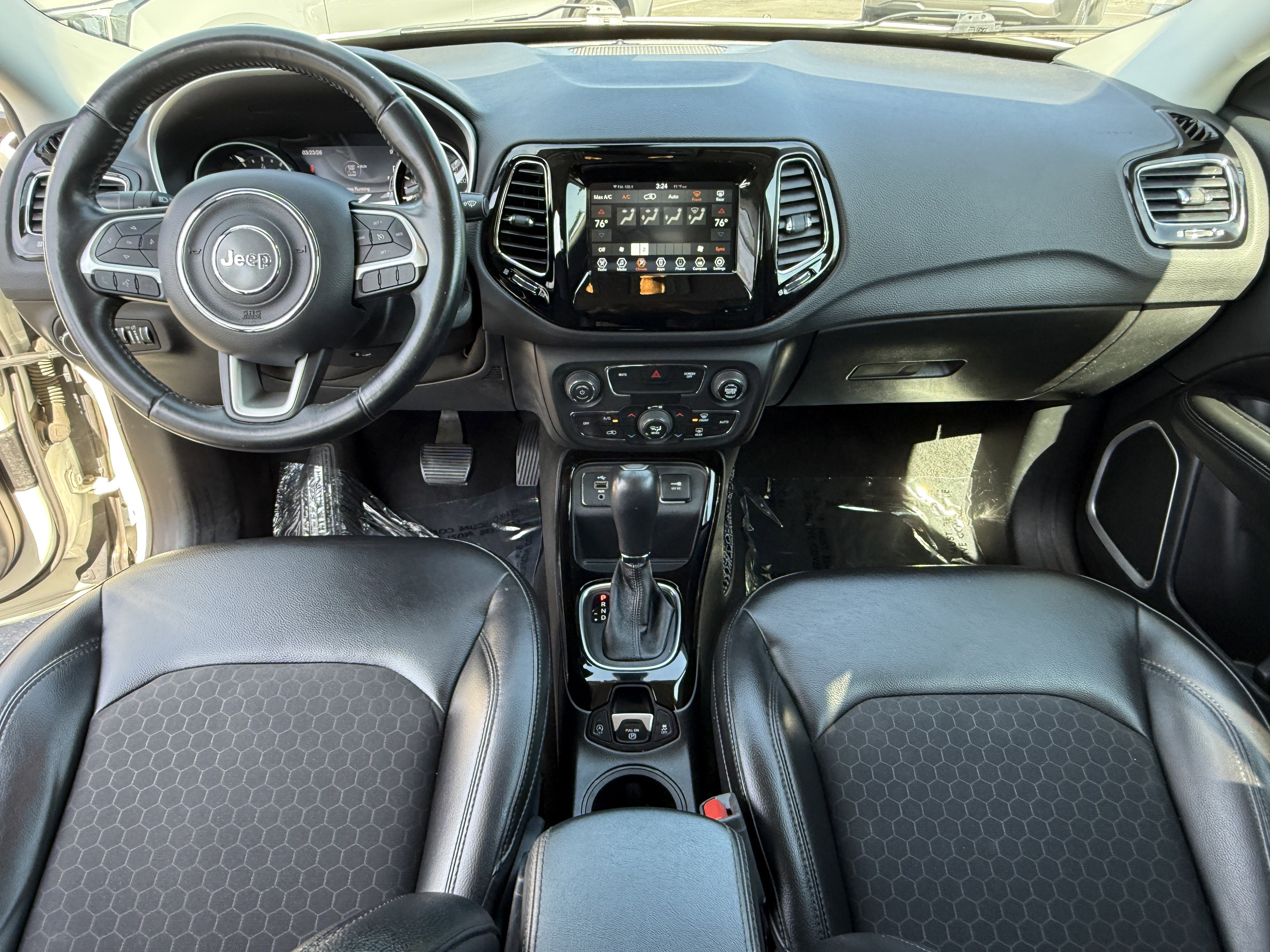 Used 2018 Jeep Compass Altitude w/ Popular Equipment Group image 27