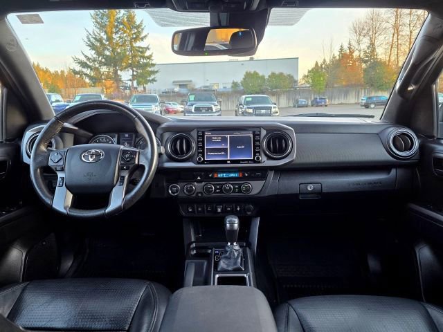 Used 2020 Toyota Tacoma TRD Off-Road w/ TRD Premium Off Road Package image 10